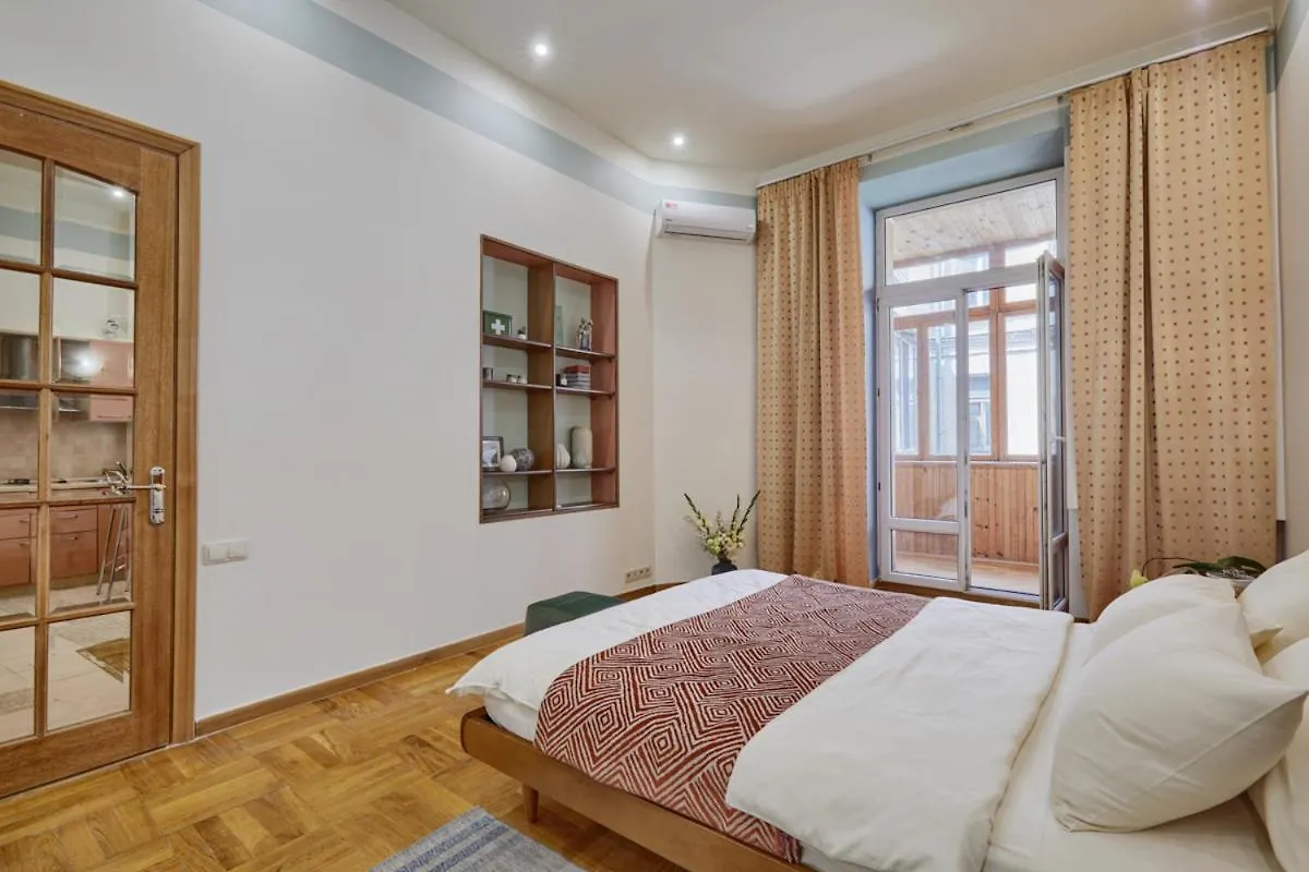 Apartments Near The Golden Gate Kiev